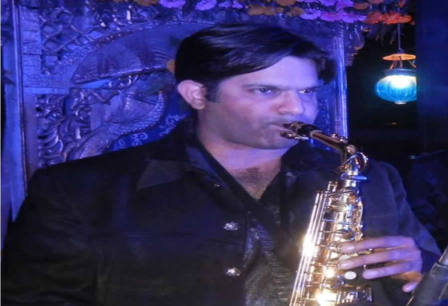 best saxophone player dubai