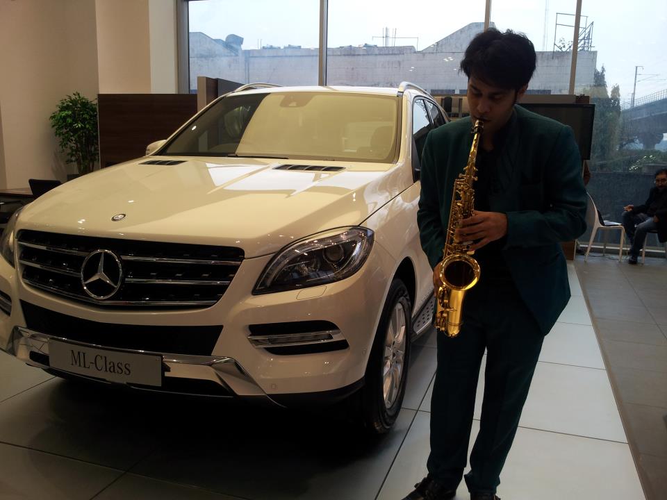 best saxophone artist dubai